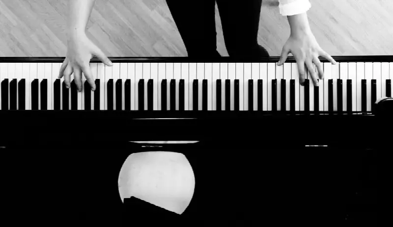 Comment maîtriser l’art de l’improvisation au piano ?