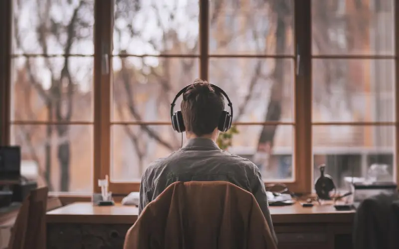 Les meilleures playlists Spotify pour travailler, chiller ou s’ambiancer