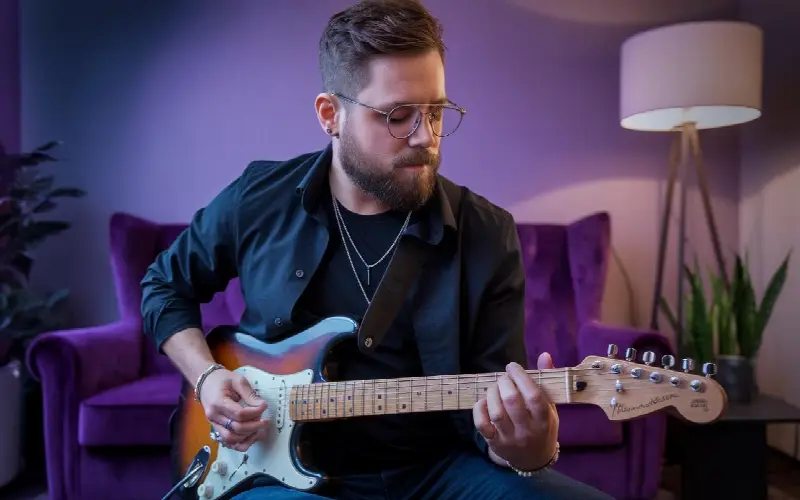 On l’a écoutée avec un caisson de basses... le salon n’a pas survécu