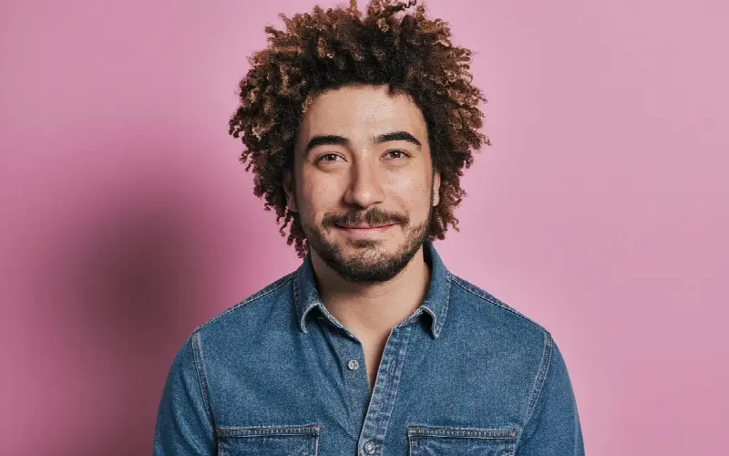 “Waf” de Julien Doré : et si c’était le morceau le plus intelligent de sa carrière ?