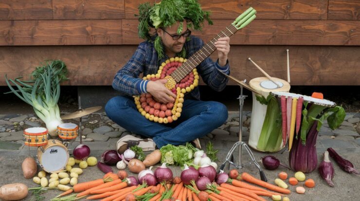 Cet artiste a transformé des légumes en instruments de musique !